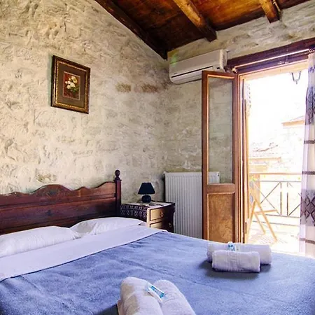 Homes Mayoralas, Periana Bali (Crete)