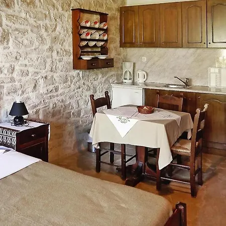 Homes Mayoralas, Periana Διαμέρισμα *