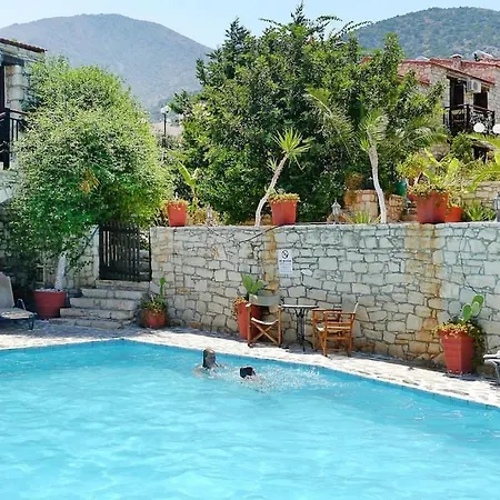 Homes Mayoralas, Periana * Bali (Crete)